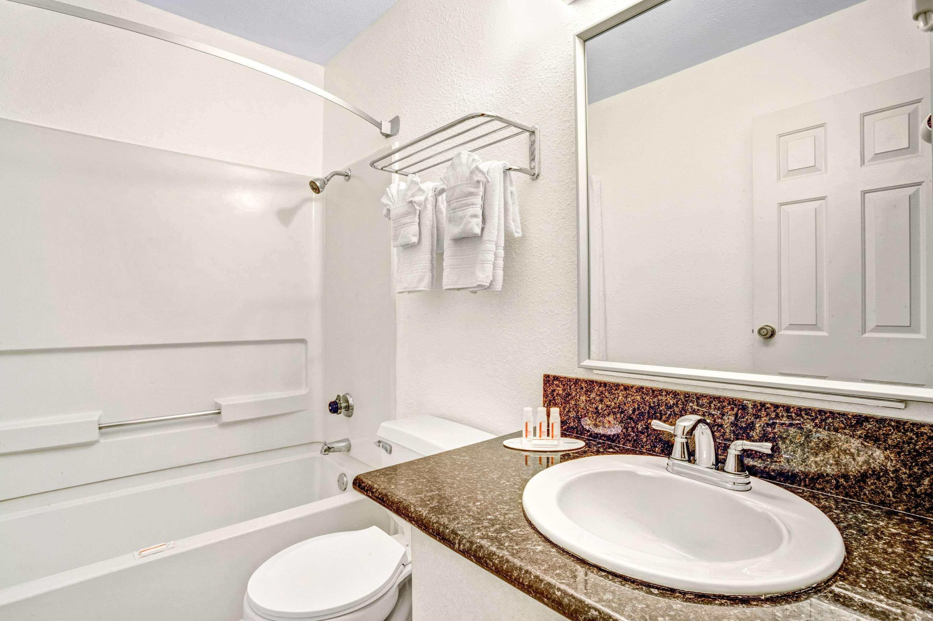 Super 8 By Wyndham Las Vegas Nellis Afb Area Exterior foto